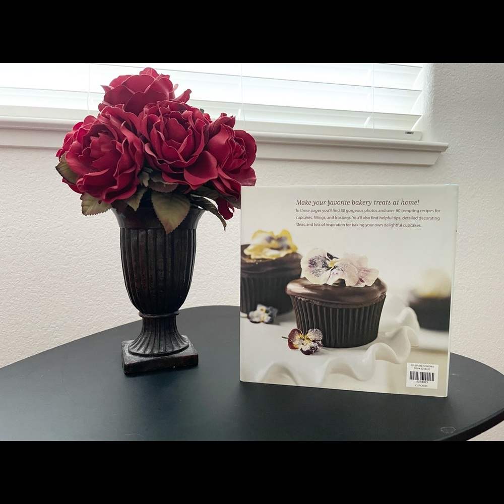 Cookbook - Picture 2 of 2